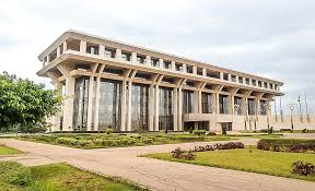 Palais Présidentiel de Yamoussoukro près du Safari Hotel Yakro